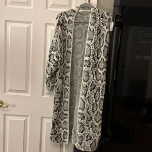 Gorgeous sweater 💗🎉 purchased from Anthropology